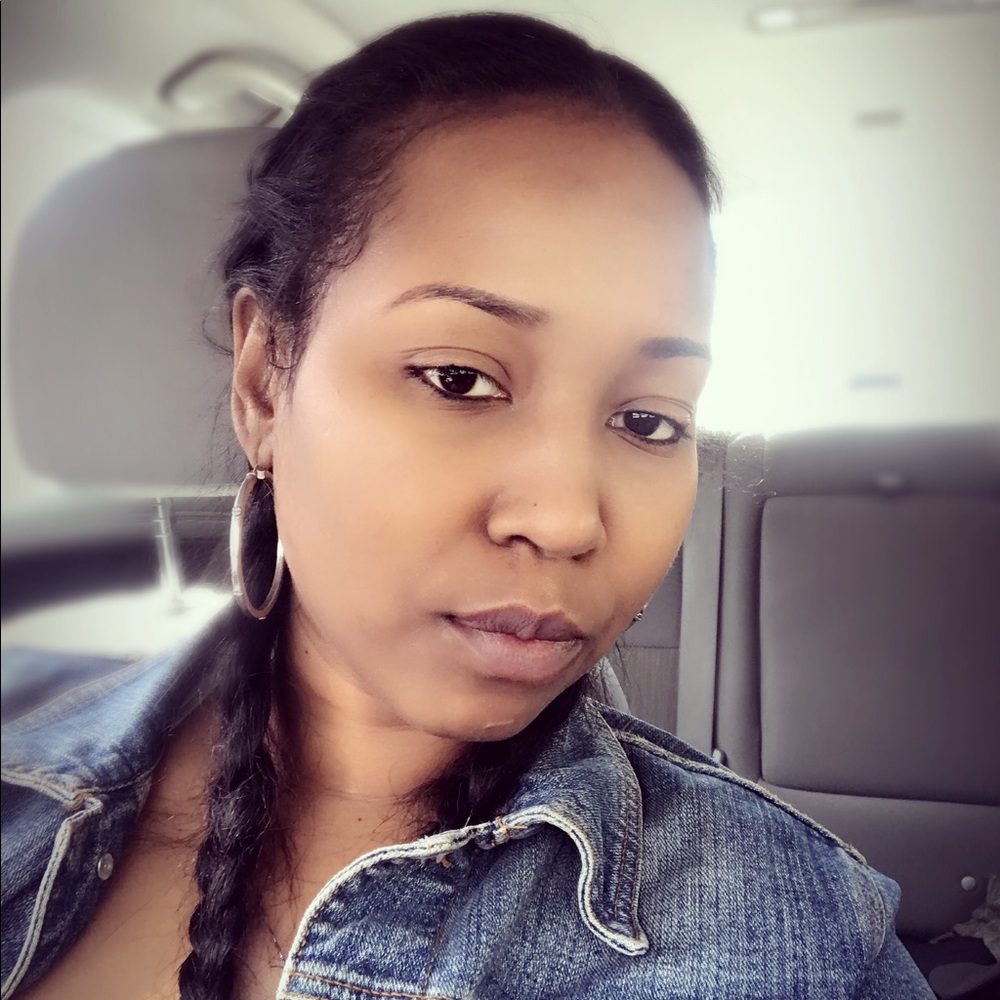 Meet your Posher, Sherrita