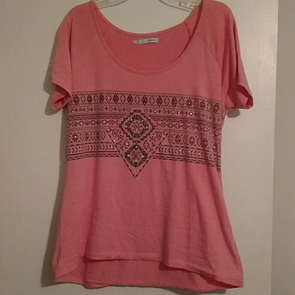 Coral Maurice's top