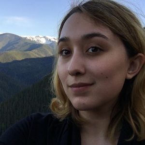 Meet your Posher, Amber