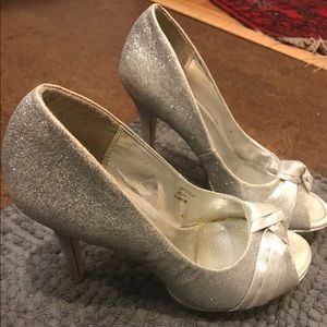 Cathy jean silver heels
