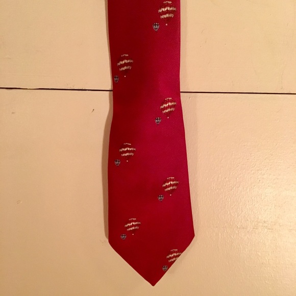 Hot Air Balloon Tie☁️ - Picture 2 of 5