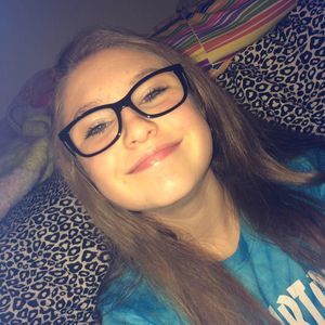 Meet your Posher, Sydnie