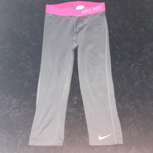 Nike capris