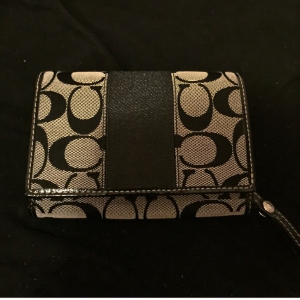 Coach wallet