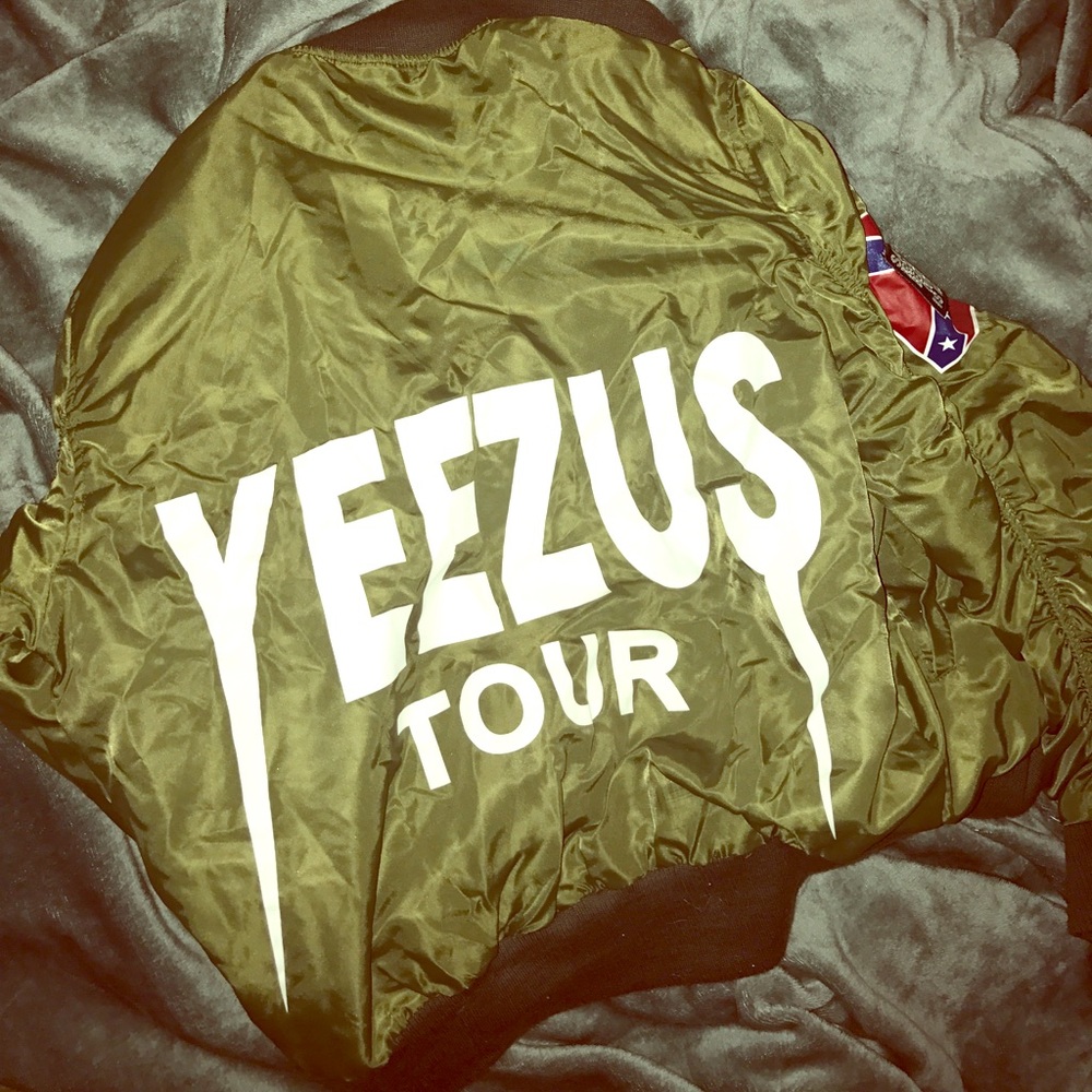 Bomber jacket