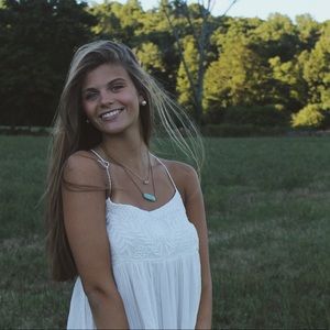 Meet your Posher, Ciara