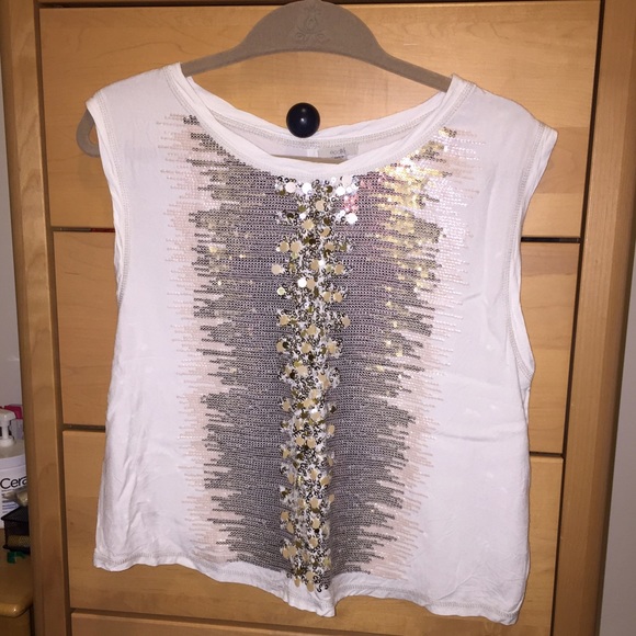 Ecoté Sequin Sleeveless Top with Open Back! - Picture 3 of 3