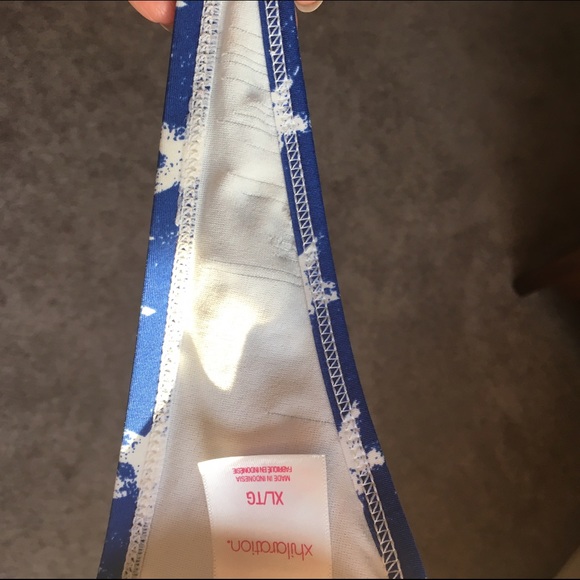 American flag bikini top - Picture 3 of 3