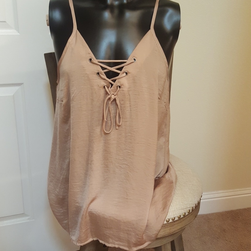 Crisscrossed tie front tank beige
