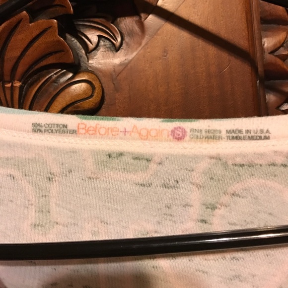 Boutique shirt size small - Picture 2 of 2