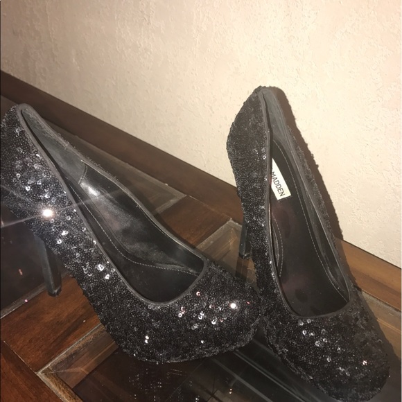 Steve Madden Black Sequin Platform Shoe