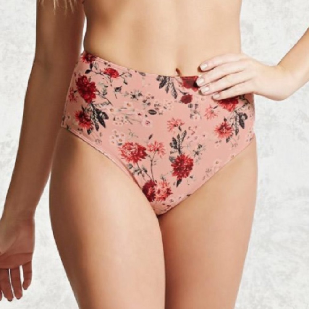 Forever 21 high waisted bikini bottom👙