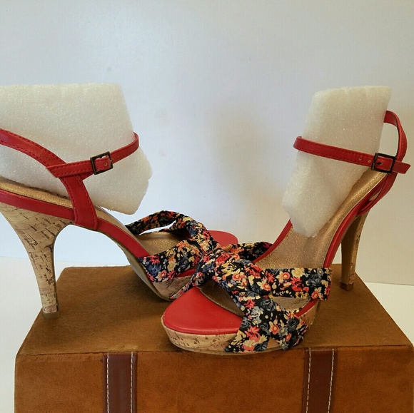 NEW RAMPAGE PLATFORMS SO FUN - Picture 4 of 8