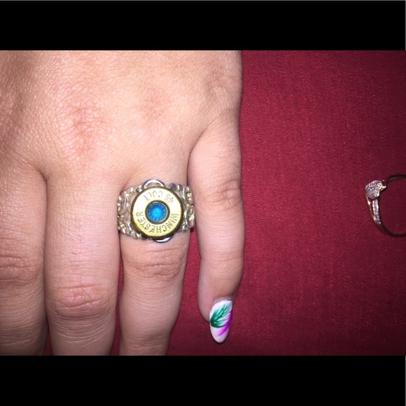 Bullet ring 💙 - Picture 2 of 3