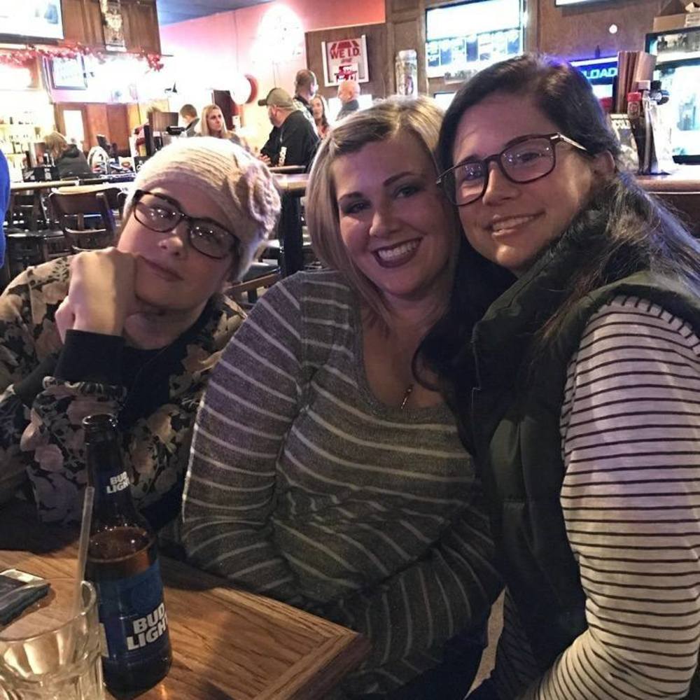 Meet your Posher, Elizabeth