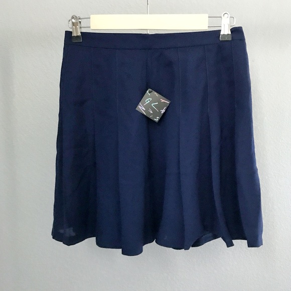 Pleated Tennis Skirt - Picture 5 of 7