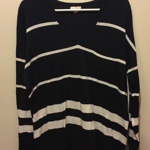 Gap V Neck Sweater