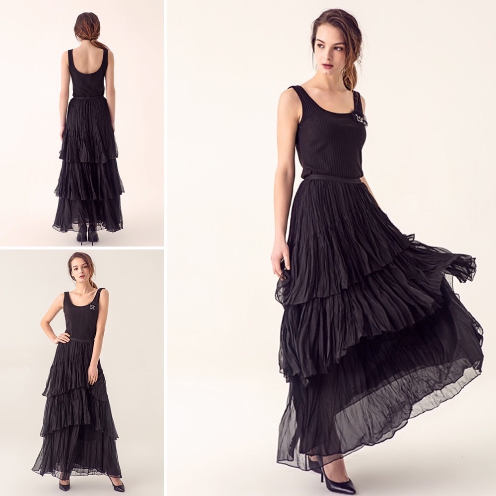 Women skirt