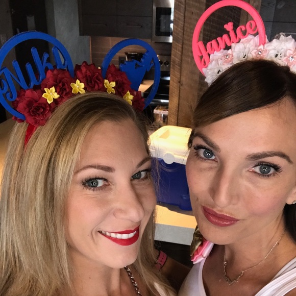 Meet your Posher, Janice - Picture 4 of 4