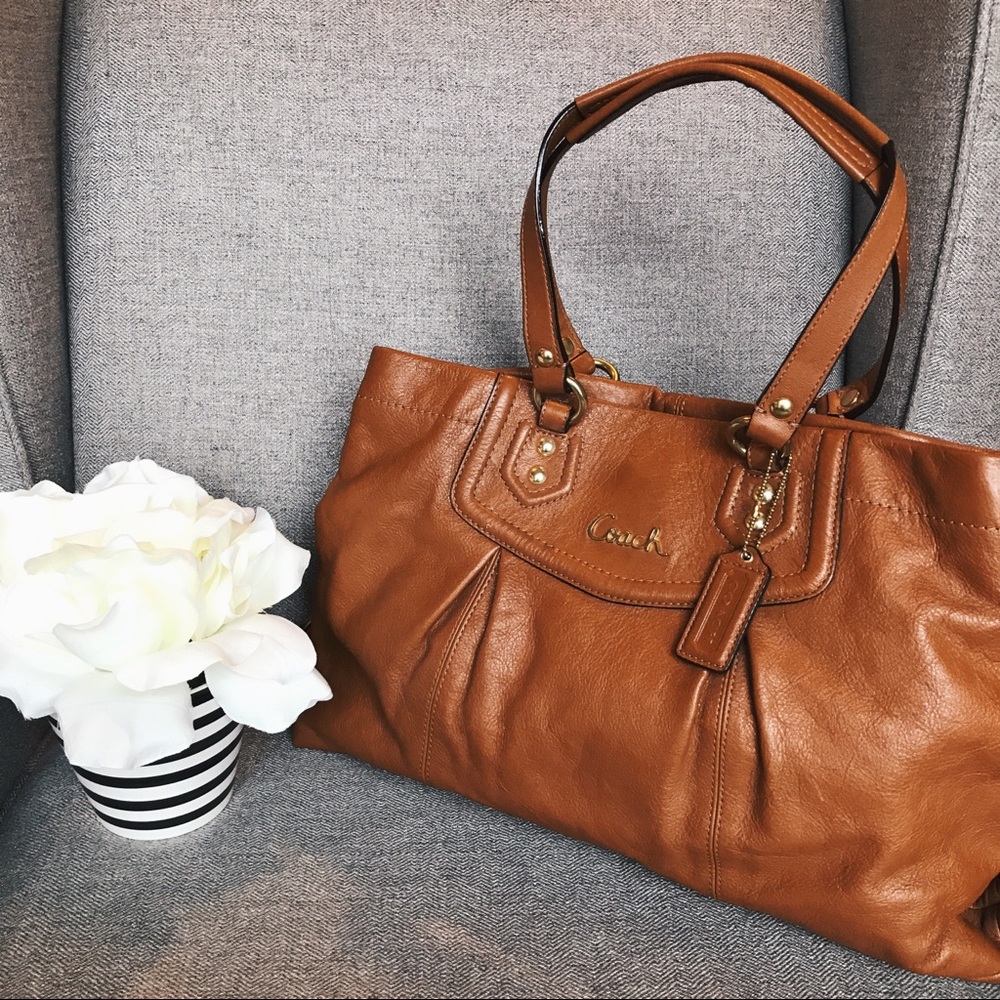 ❌SOLD❌ COACH - Ashely Leather Carryall Purse - Picture 1 of 8
