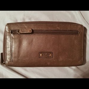 Fossil Wallet