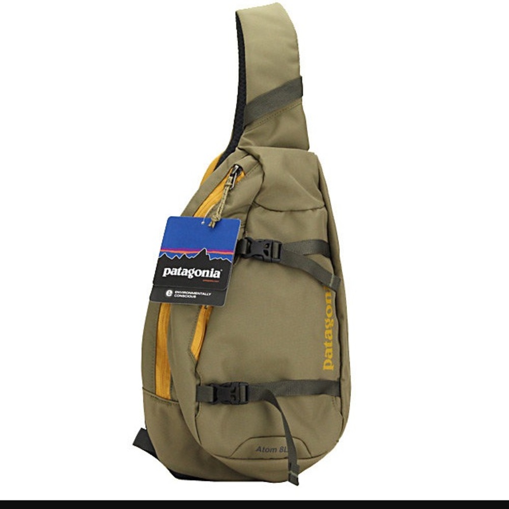 ISO: this color specificly patagonia 8l atom sling