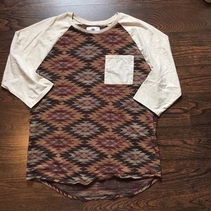 On The Byas Baseball Tee (3/4 sleeve)