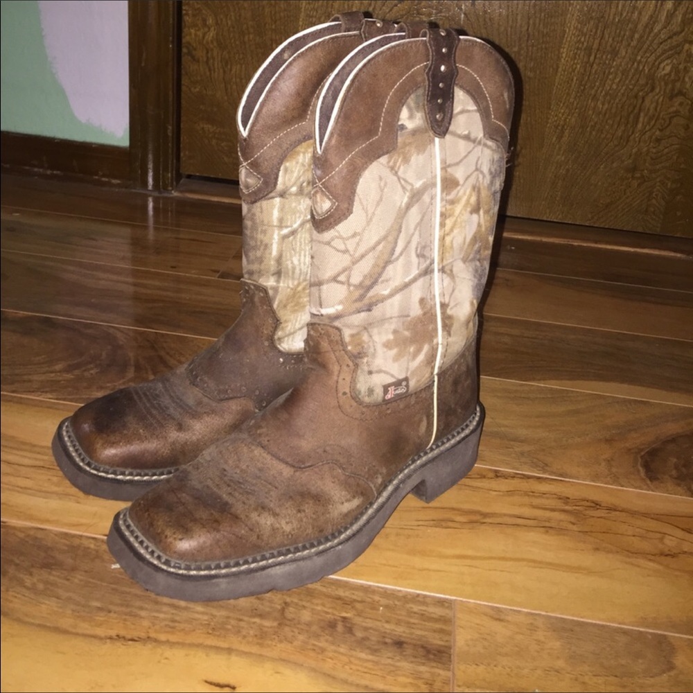 Justin boots