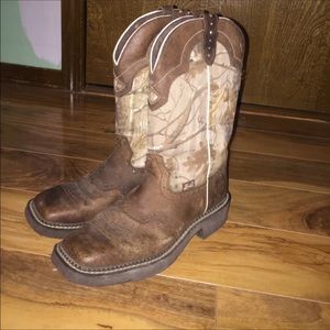Justin boots