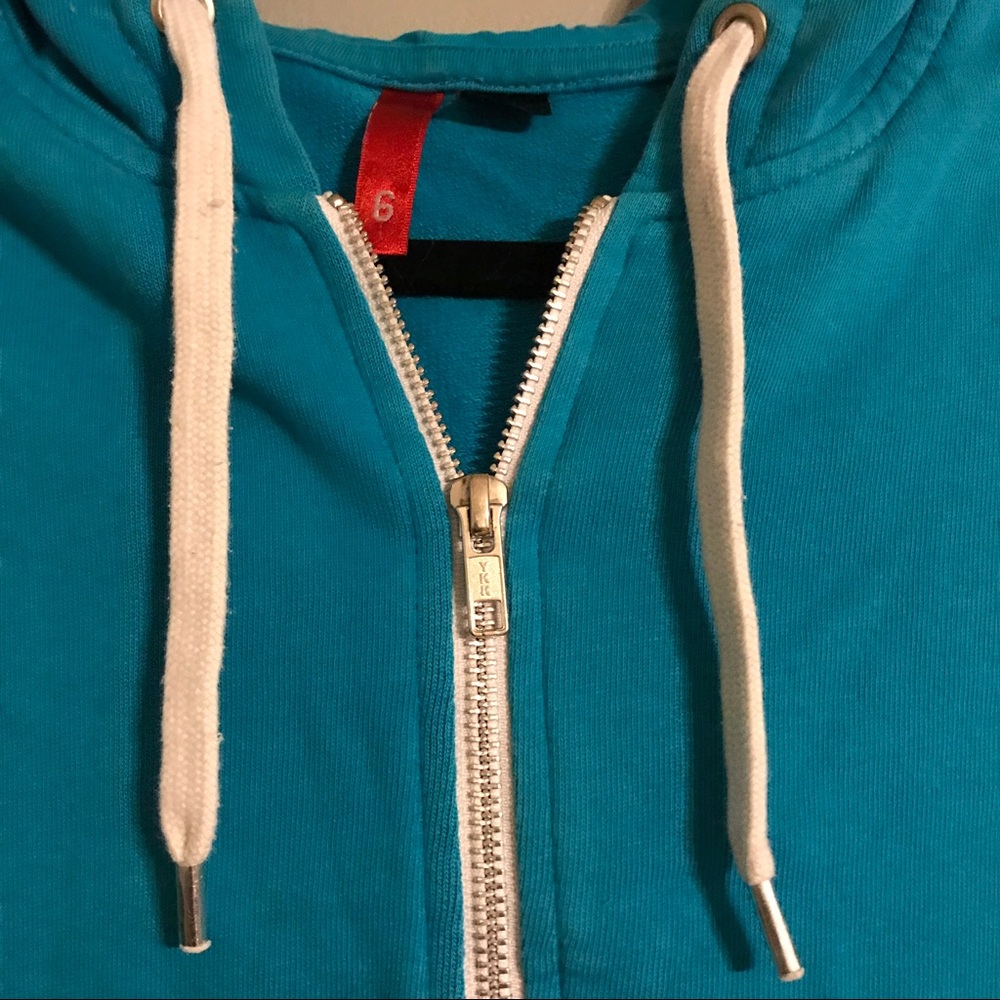 Sweatshirt - Picture 3 of 5