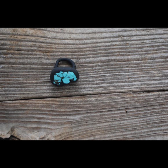 Ring - Picture 3 of 3