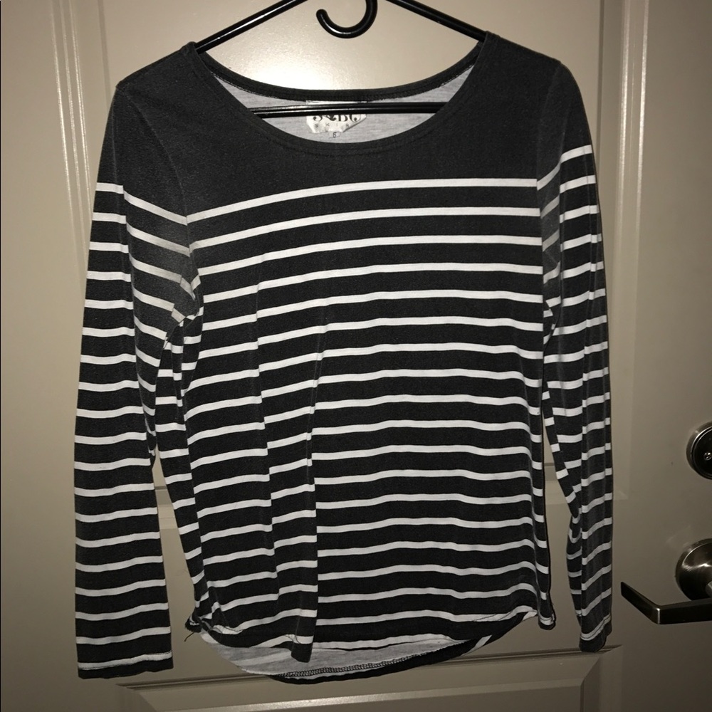 Long sleeve Sabo Skirt top