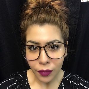 Meet your Posher, Toni marie