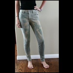 Bullhead Denim Co. Green/Acid Wash Jeans
