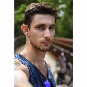 Meet your Posher, Evan