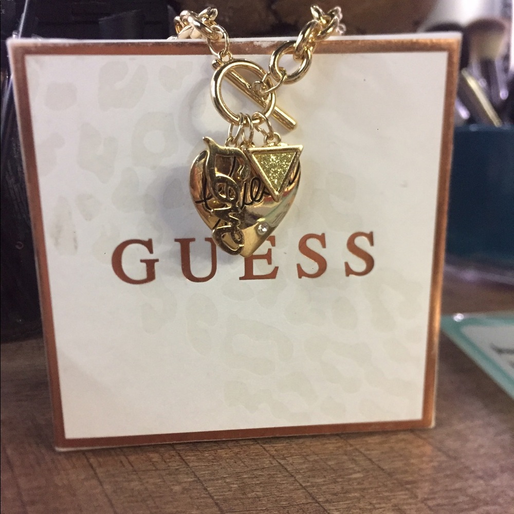 Guess necklace