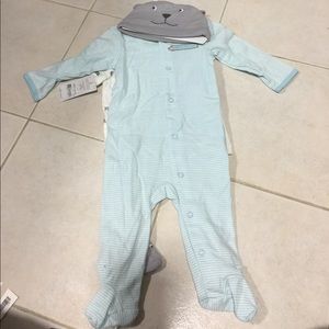 Carters 6 months BRAND NEW WITH TAG