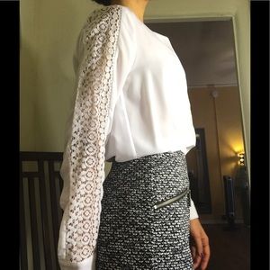 Michael Kors blouse in white with lace detail