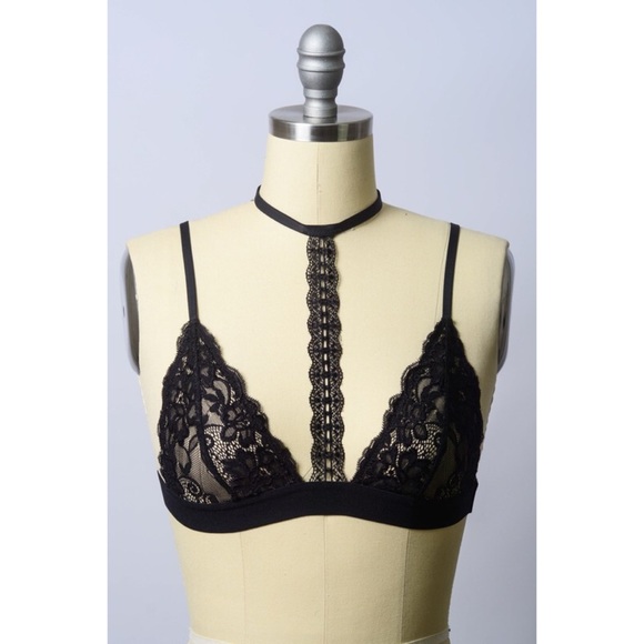 Sexy Lace Bralette - Picture 3 of 5