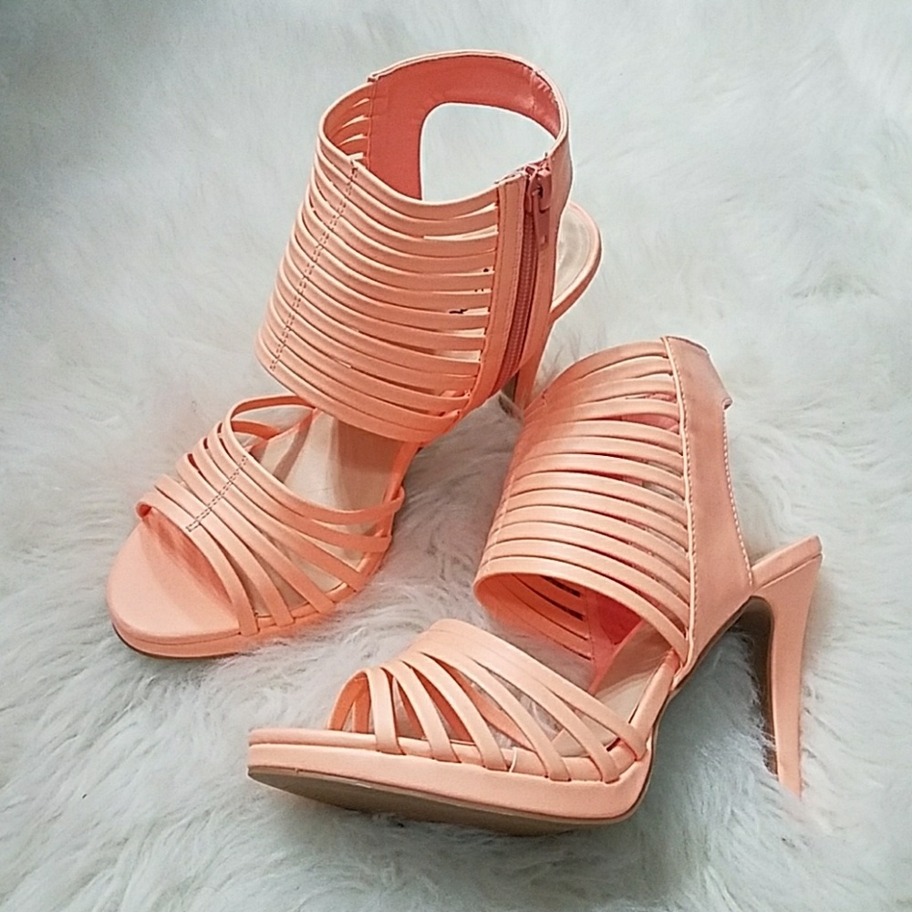 Summer heels