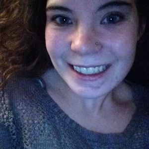 Meet your Posher, Becky