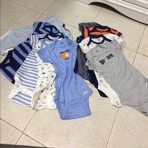 Onesies BRAND NEW W/O tag bundle