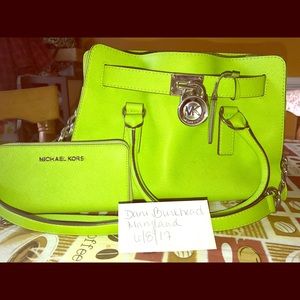 Michael Kors Hamilton bag w/wallet
