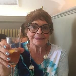 Meet your Posher, Mellie