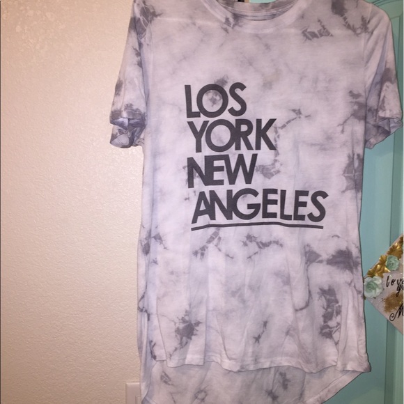 Graphic tee - Picture 1 of 1