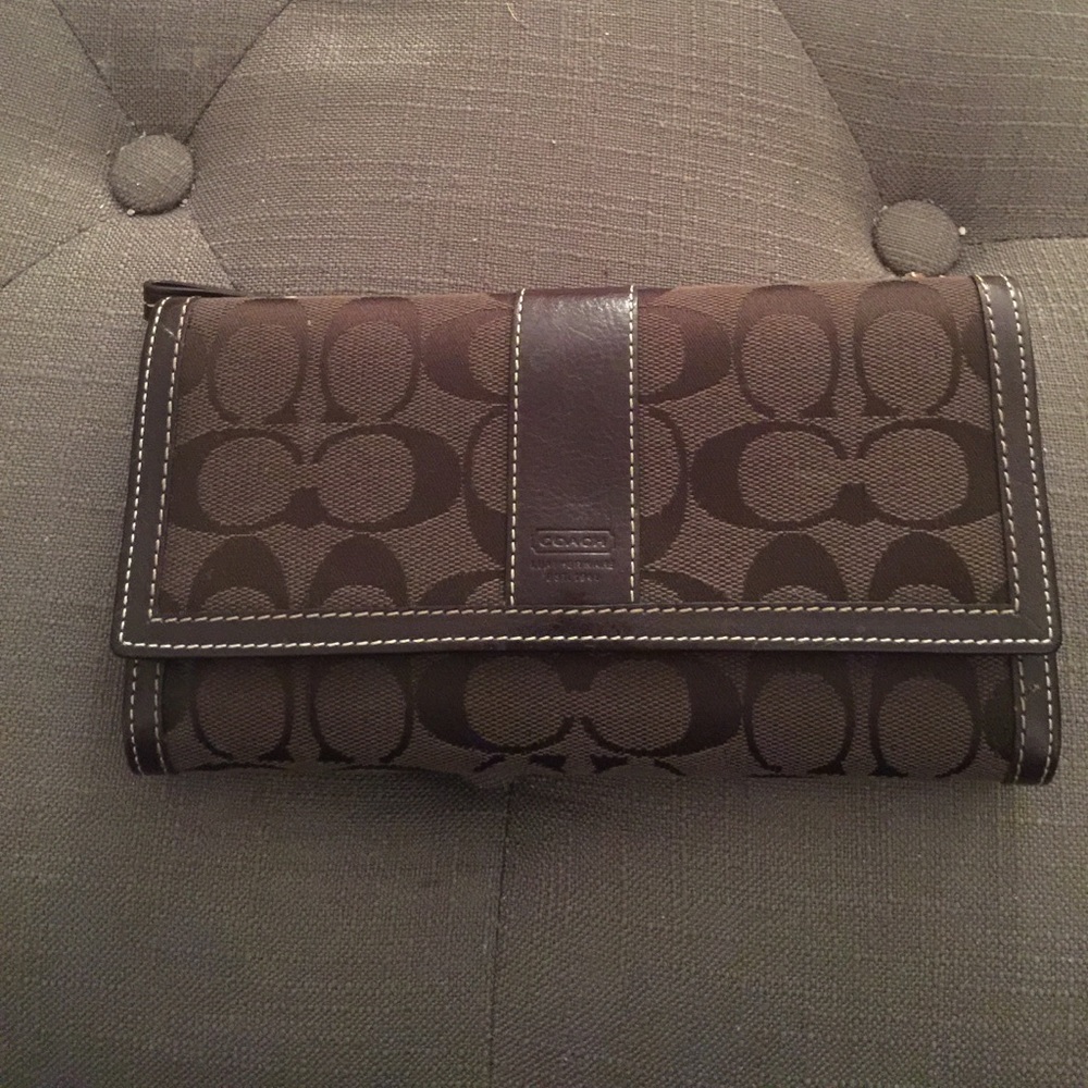 Coach wallet