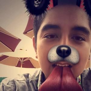 Meet your Posher, Adalberto