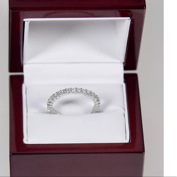 1.0CT Natural Diamond Eternity 14K Gold Band - Picture 2 of 7