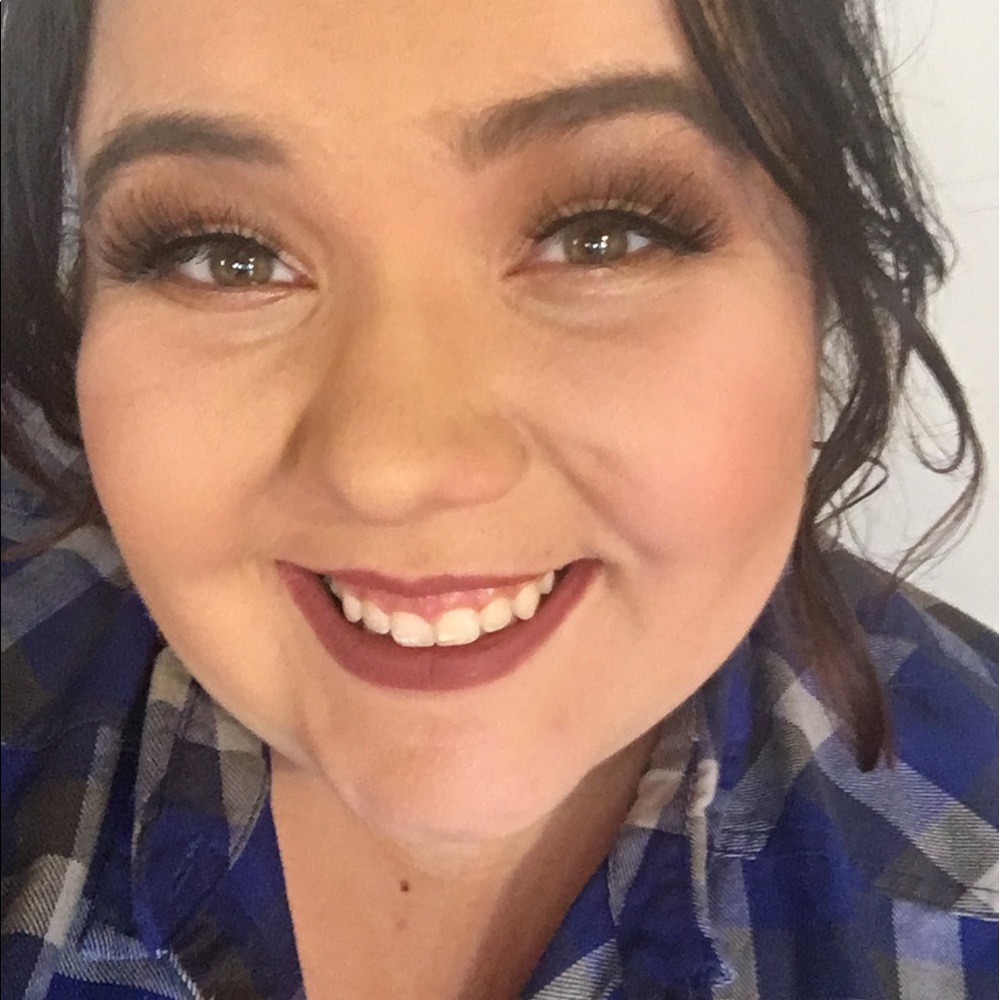 Meet your Posher, Allie