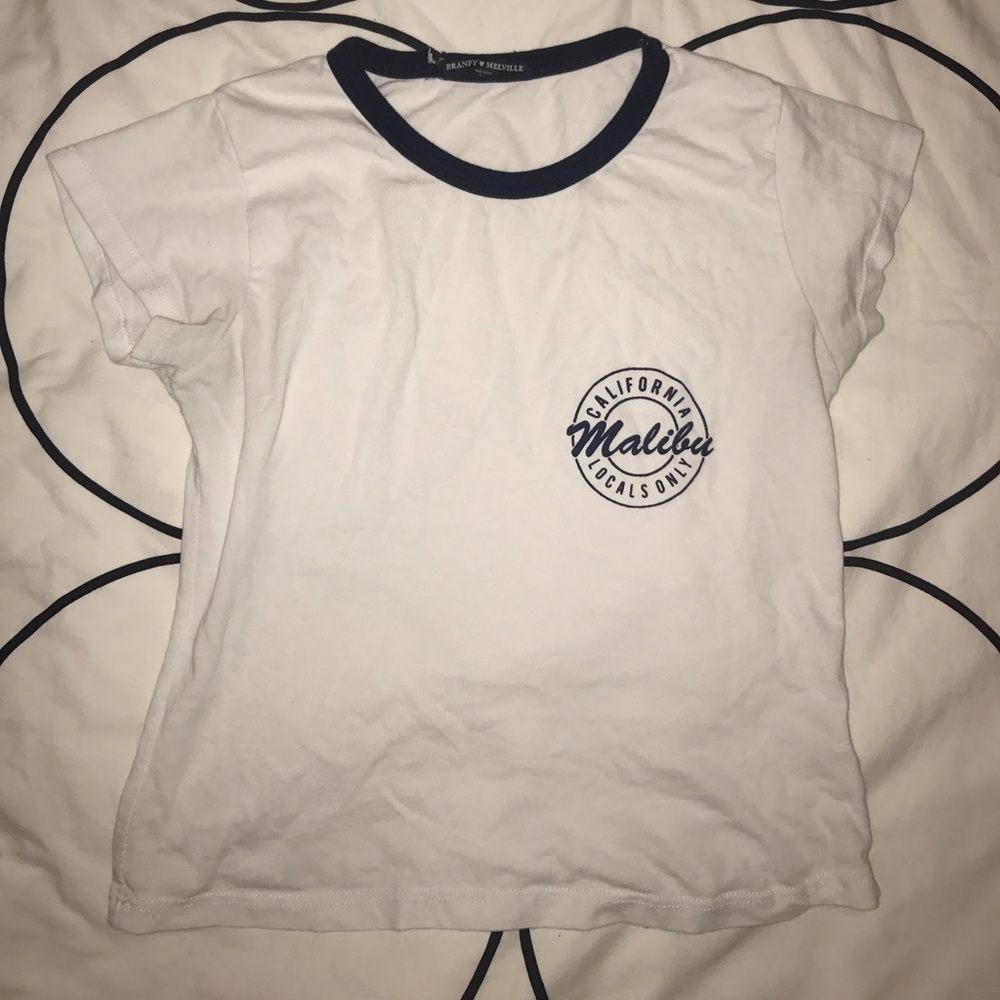 Brandy Melville t shirt